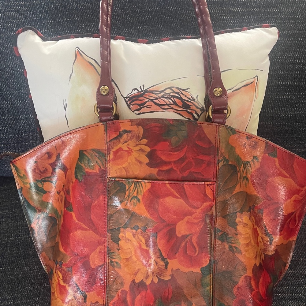 PATRICIA NASH OXBLOOD ITALIAN LEATHER LARGE FLORAL BAG W DUSTJACKET EUC